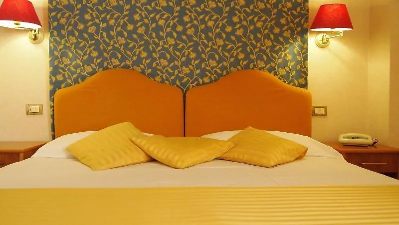 Piccolo Hotel Moneglia 3*,