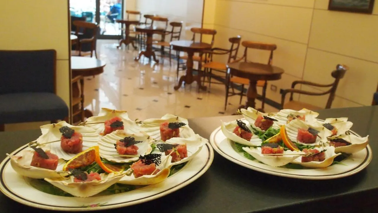 Piccolo Hotel Moneglia 3*,